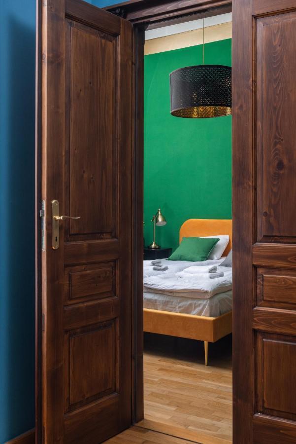 Les Couleurs By Upstairs Apartment Krakow Exterior photo